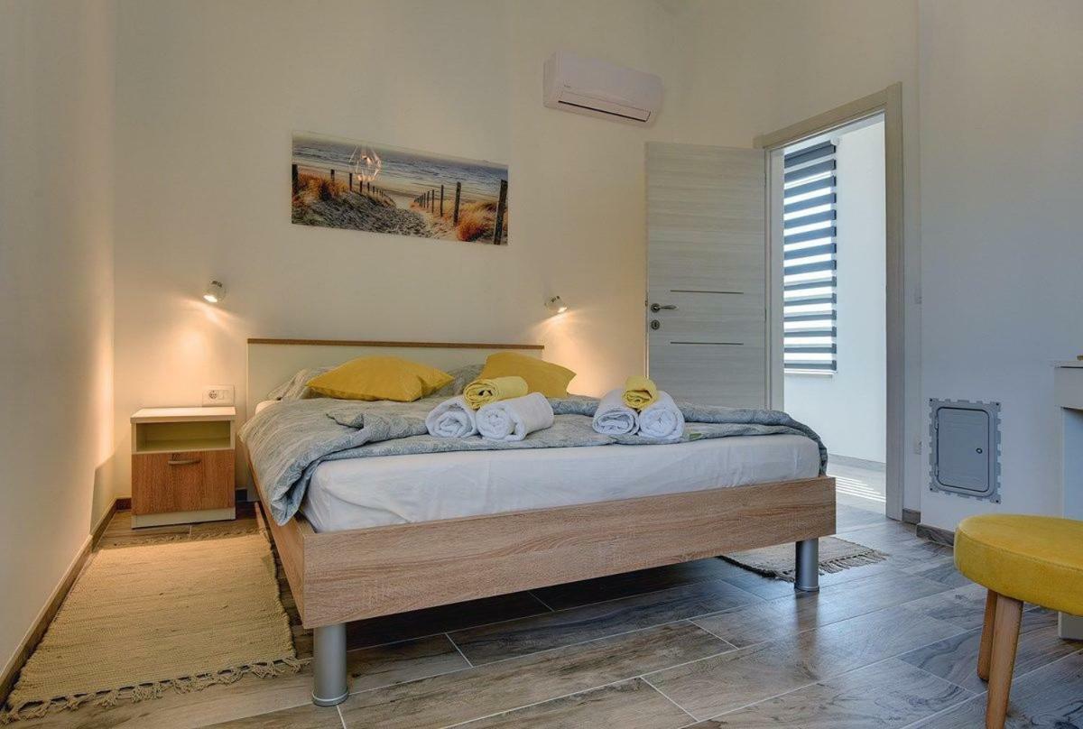 Villa Sunny Home Vodnjan Buitenkant foto